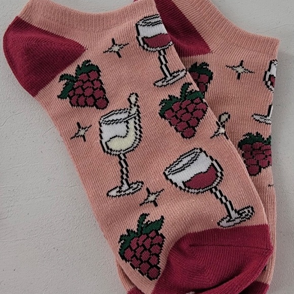 Boxed Wine Women’s Lounge Shorts and Socks New Size: M - Picture 10 of 11